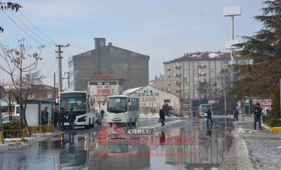 Kar Gitti Çamur Geldi - 6