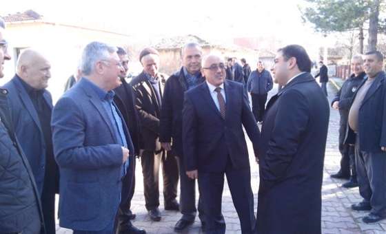 Kaymakam Kızıltoprak`tan Tarım Kredi Kooperatifi`ne Ziyaret