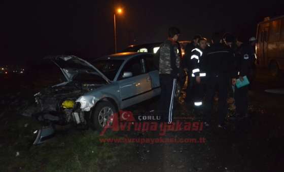 Çorlu'da Trafik Kazası: 2 Yaralı - 2