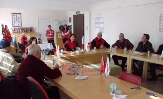 Kızılay Çorlu Şubesi Vekaletle Kurban Kestiren Bağışçıları Ile Buluştu - 1
