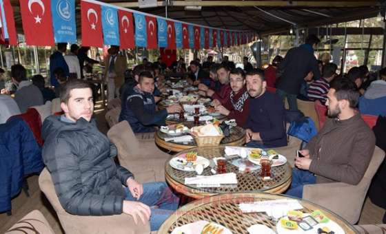 Çorlulu Ülkücüler Kahvaltıda Buluştu