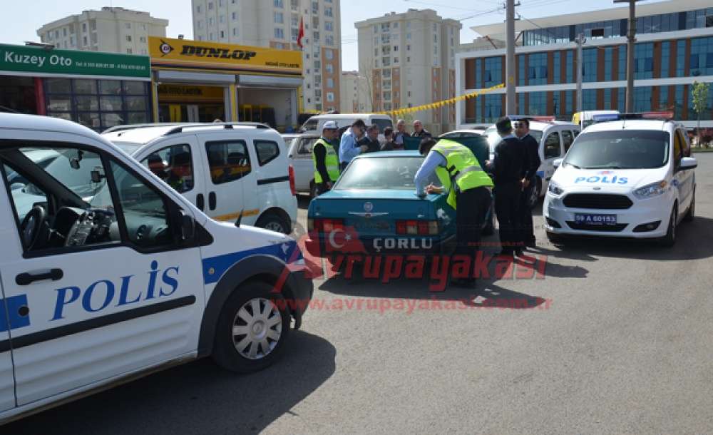 Çalıntı Aracı Bırakıp Kaçtılar - 2