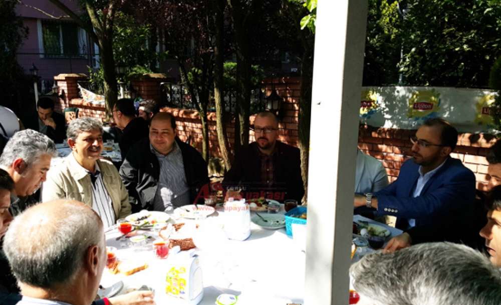 Eğitim Bir – Sen Üyeleri Kahvaltıda Buluştu - 1