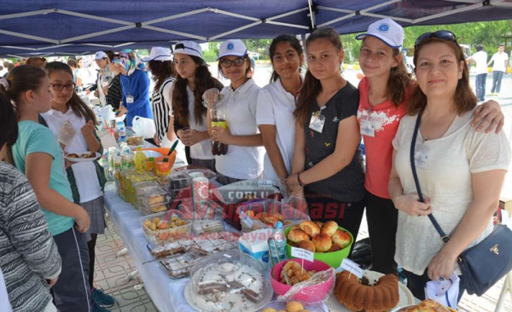 Şahinler Ortaokulu'nda Kermes - 3