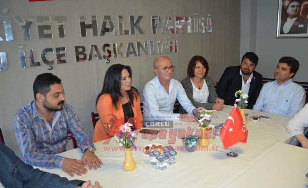 Chp Tekirdağ Milletvekili Candan Yüceer:“Türkiye Gündemden Gündeme Sürükleniyor” - 1