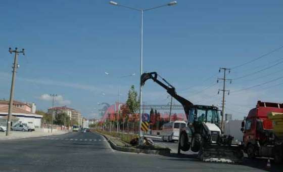 Bülent Ecevit Bulvarına Yol Aydınlatması - 1
