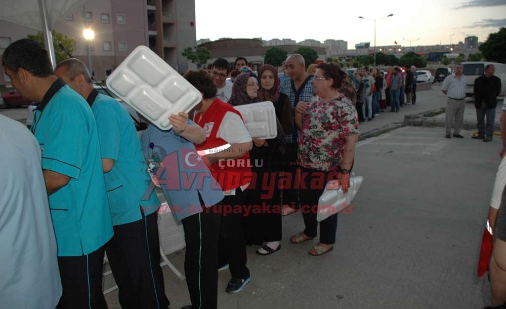 Kızılay Çorlu Devlet Hastanesi'nde İftar Düzenledi - 4