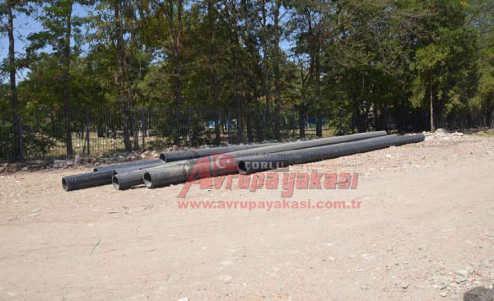 Hastane Bahçesi Çöplüğe Döndü - 3