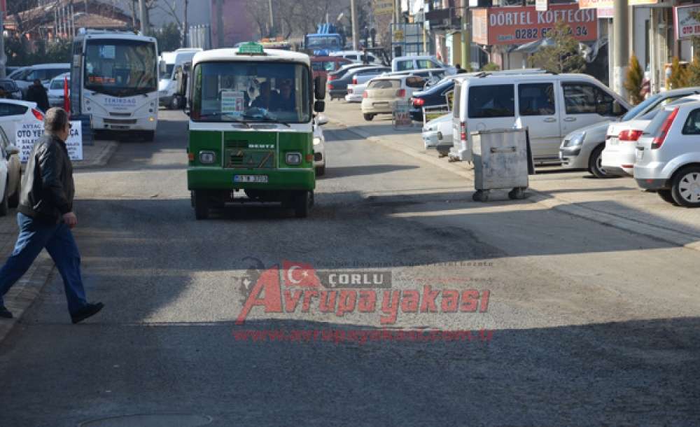 Atılan Asfalt Eridi - 4