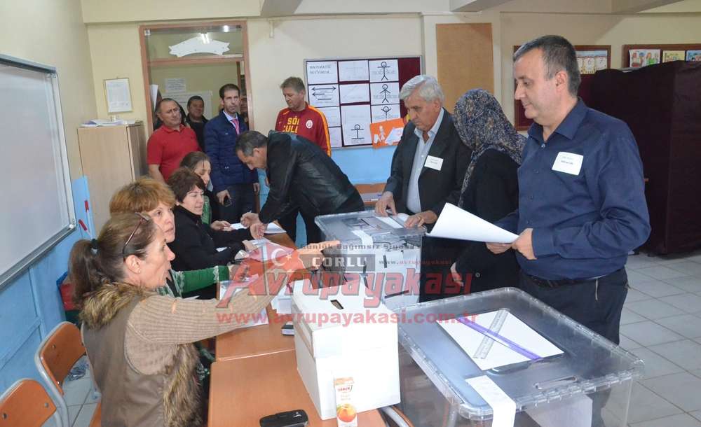 Çorlu'daki Bulgaristan Vatandaşları Sandık Başına Gitti - 1