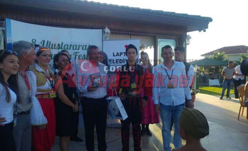 Ergene Belediyesi Halk Dansları Topluluğu Lapta Festivali'ne Katıldı