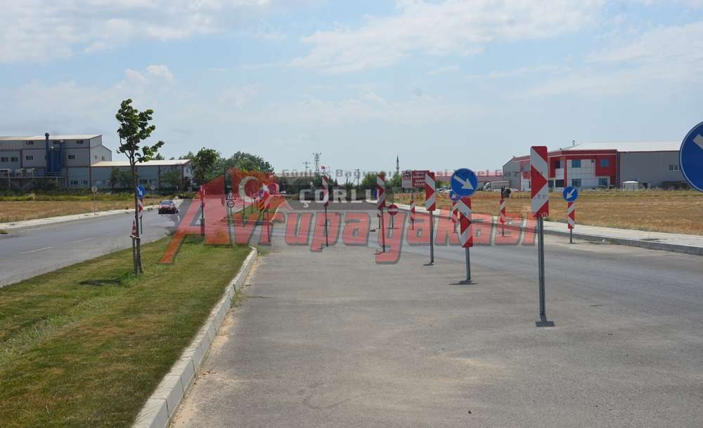 Bülent Ecevit Bulvarı'nın Duvar Problemi Çözülmedi