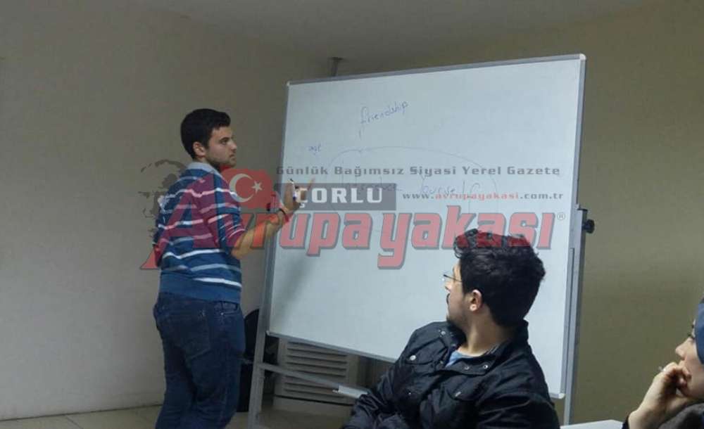 İngilizce Konuşma Atölyesi Kurdular