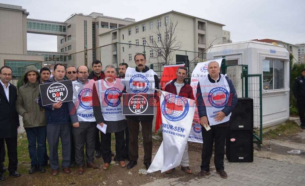 “Eğitimciye Şiddete Dur De”