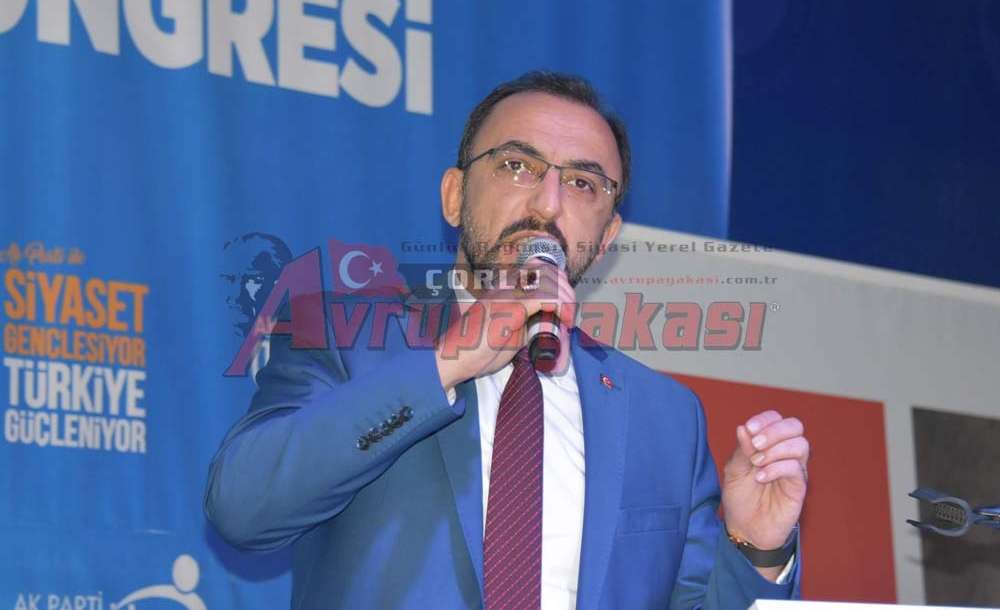 Ak Parti Gençlik Kolları Kongresinde Dinozor Açıklamaları