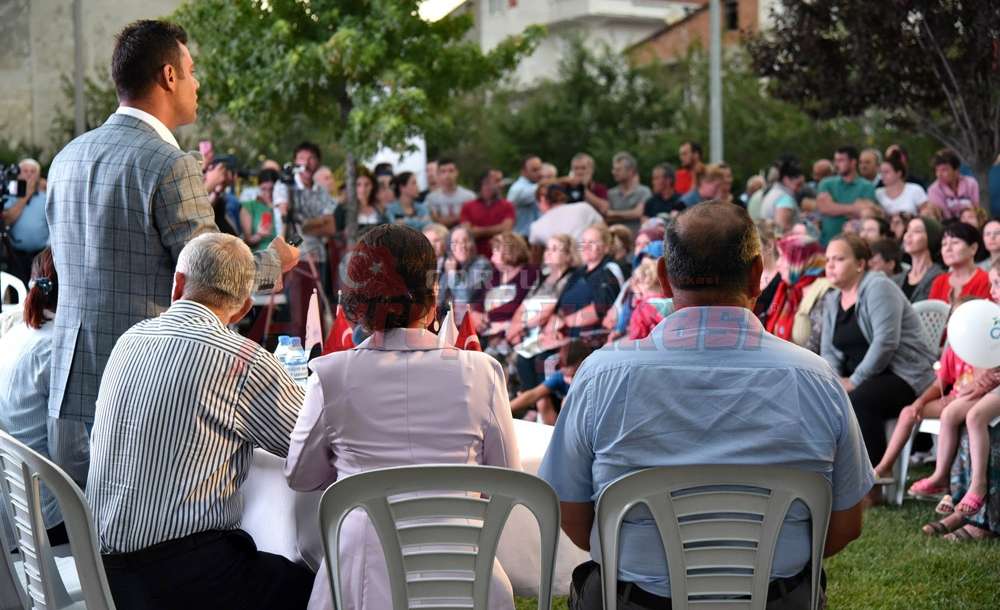 Başkan Sarıkurt Mahalle Sakinlerini Dinledi