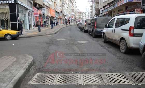Şehit Teğmen Yavuzer Caddesi Öylece Kaldı! - 1