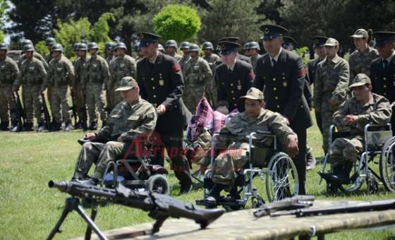 Çakı Gibi Asker Oldular - 4