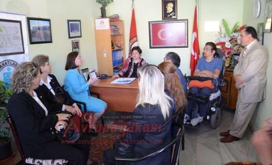 Mhp Genel Başkan Yardımcısı Demirel`den Çorlu Sakatlar Derneği`ne Ziyaret - 2