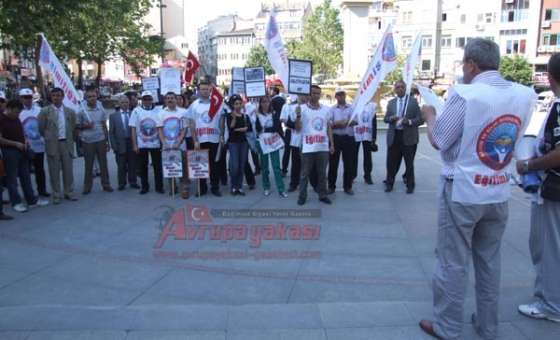 Eğitim – İş Çorlu Temsilciliğinden Basın Açıklaması