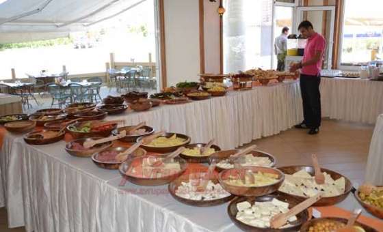 Yerciler Et Ve Mangalda Brunch Keyfi