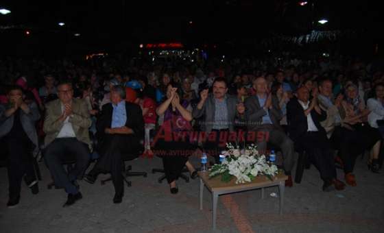 Öğrenciler Bu Kez Ses Yarışmasında Başarılı Olmak İçin Sahneye Çıktı - 2
