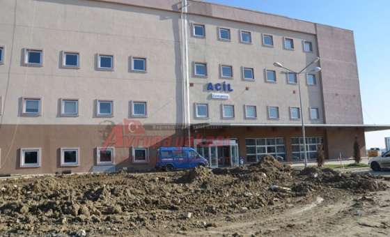 Çorlu Devlet Hastanesi'nde İş Makineleri Çalışıyor - 1