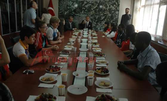 Türkçe`nin Çocuklarından Kaymakam Doğan Ve Başkan Baysan`a Ziyaret - 3