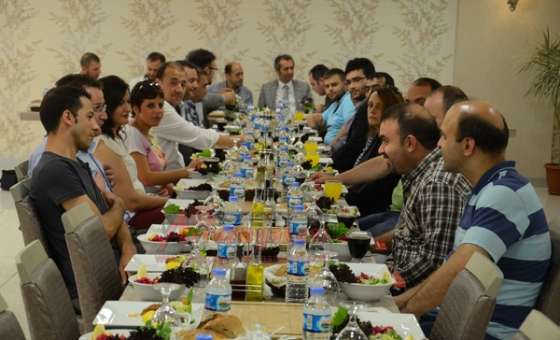 Hismar Et Mangal Çorlu Gazeteciler Derneği Üyelerine Ev Sahipliği Yaptı - 2