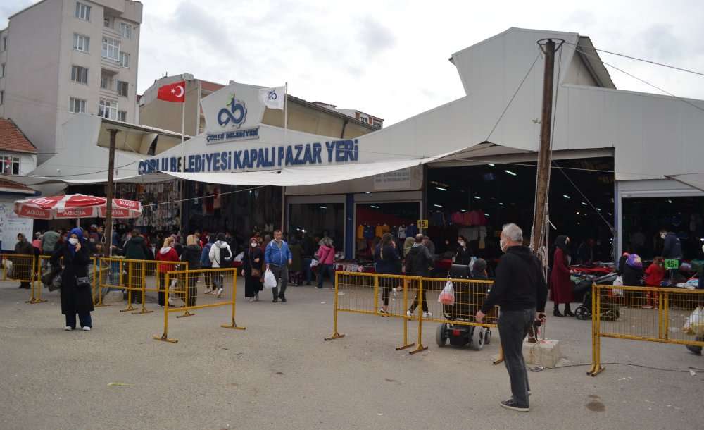 Giyim Pazarı Tıklım Tıklım! - 7