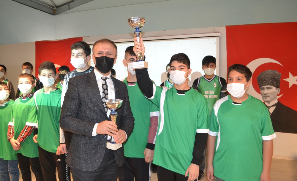 Sevgi Engeli Aştı - 6