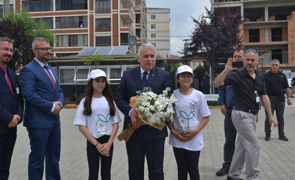 Çevre Dostu Okul Projesinde Örnek Okul - 1
