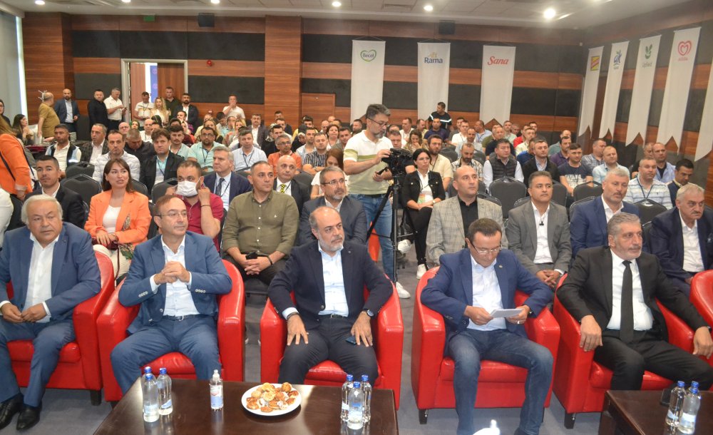 Öz Gıda İş Sendikası Başkanını Seçti - 1