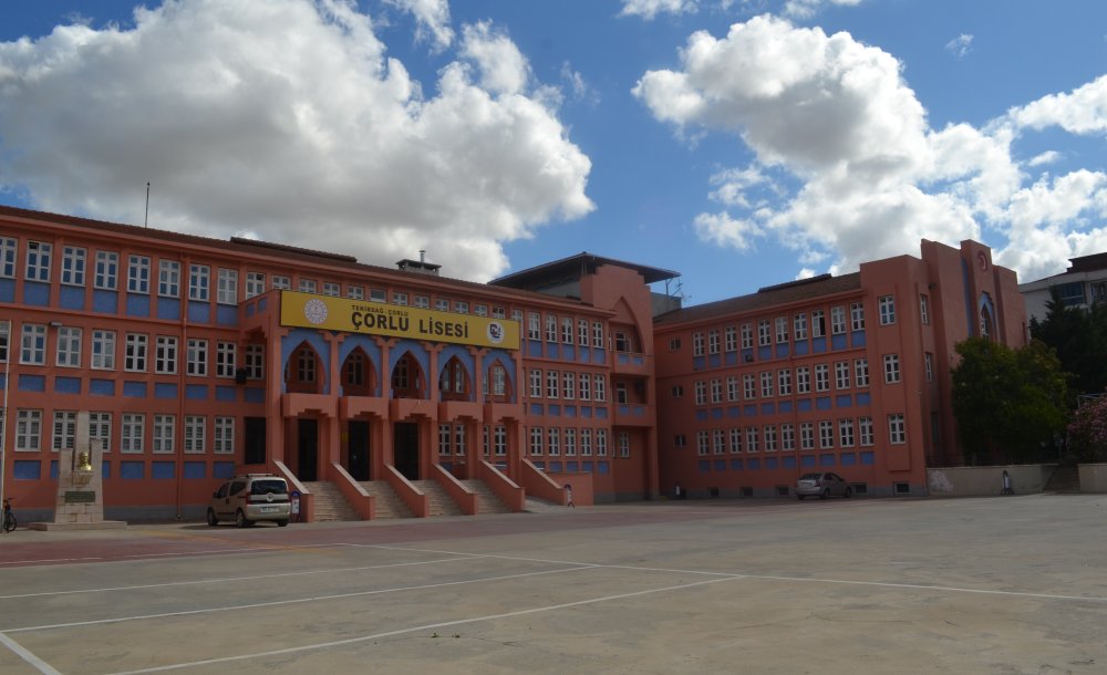 Yaz Döneminde Okullara Bakım Yapılıyor - 2