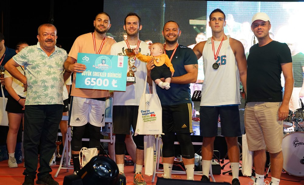 Ziya Berhan Kılıç 3X3 Sokak Basketbol Turnuvası Sona Erdi - 4