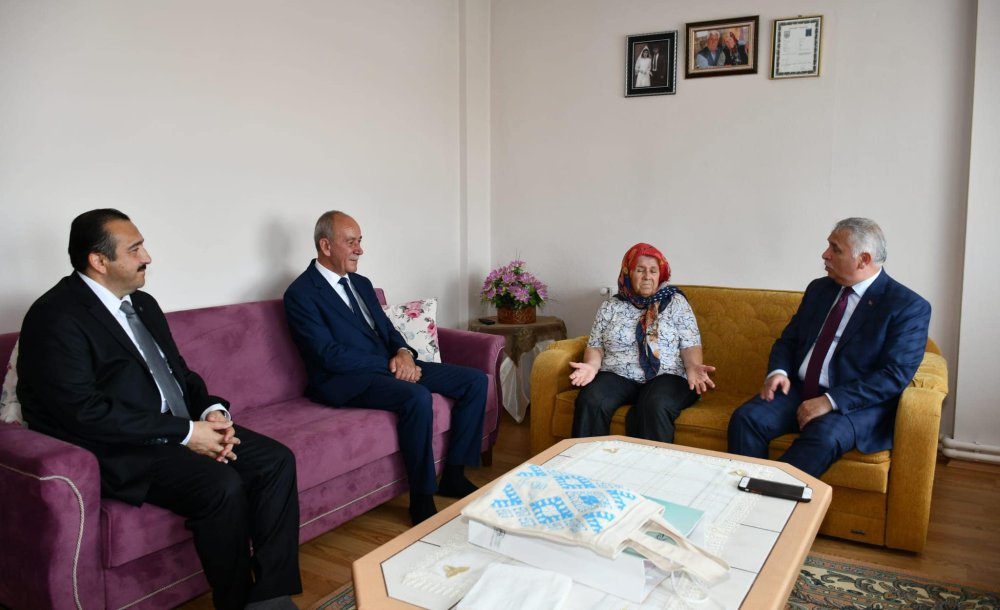 Vali Yıldırım Ve Başkan Hikmet Ata Vatandaşlarla Bir Araya Geldi - 2