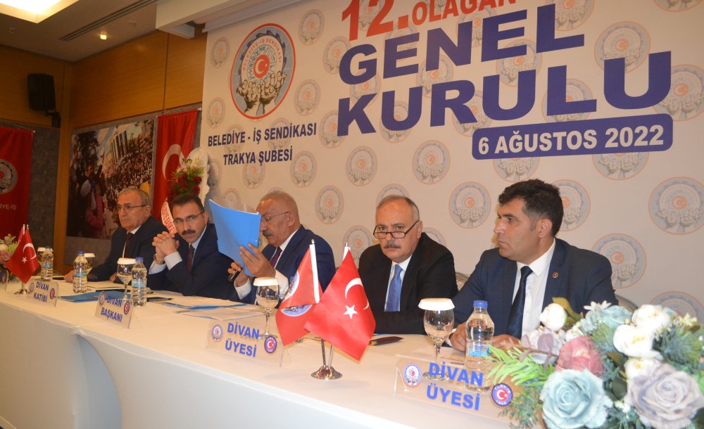 İbrahim Özçelik Yeniden Başkan Seçildi - 1