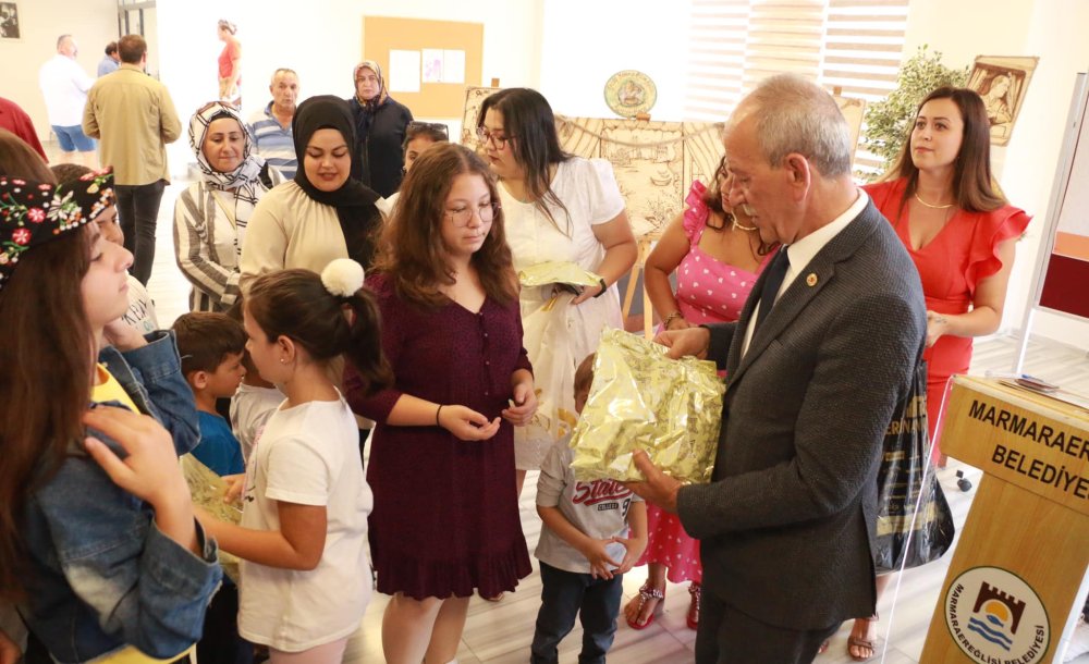 Marmaraereğlisi Belediyesi Kursiyerlerinin El Emeği Ürünlerini Sergiledi - 2