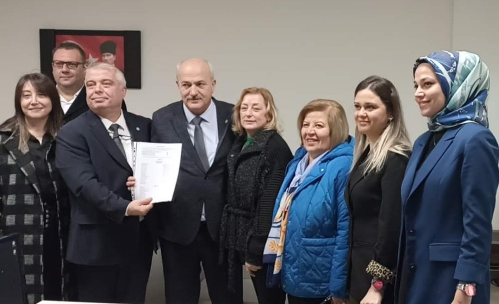 Gökhan Metiner Mazbatasını Aldı - 4