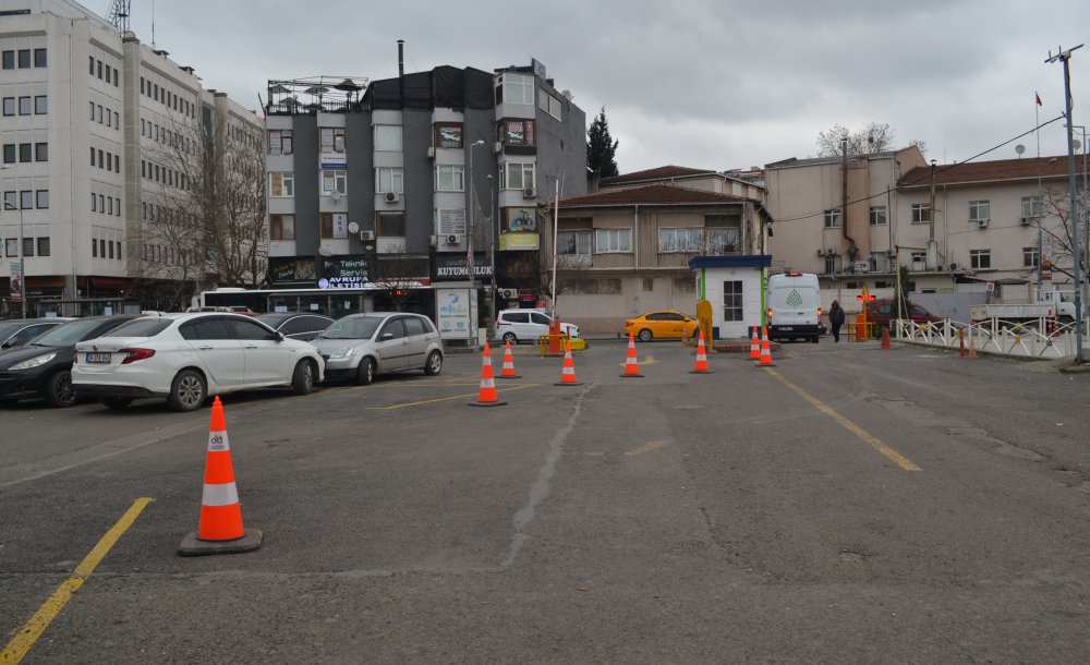 Sürücüler Dubalarla Yönlendiriliyor - 2