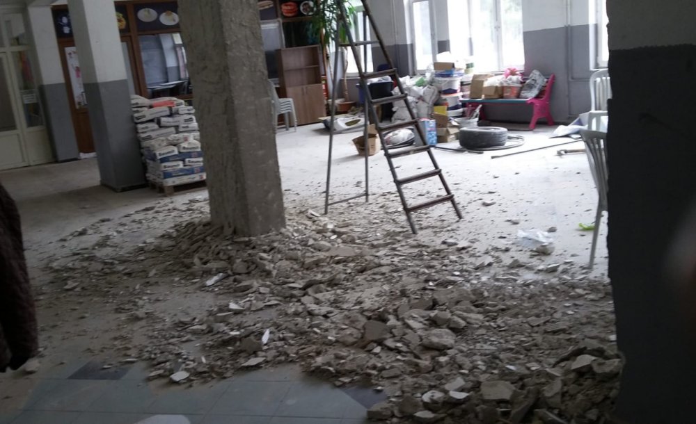 Şahinler Ortaokulu'ndaki Çalışmalar Tüm Hızıyla Sürüyor - 1
