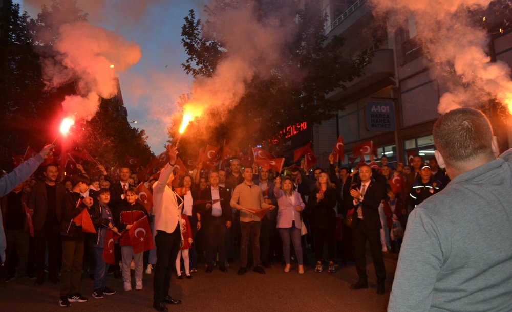 Fener Alayı Yürüyüşü Gelincik Tarlasına Döndü - 8