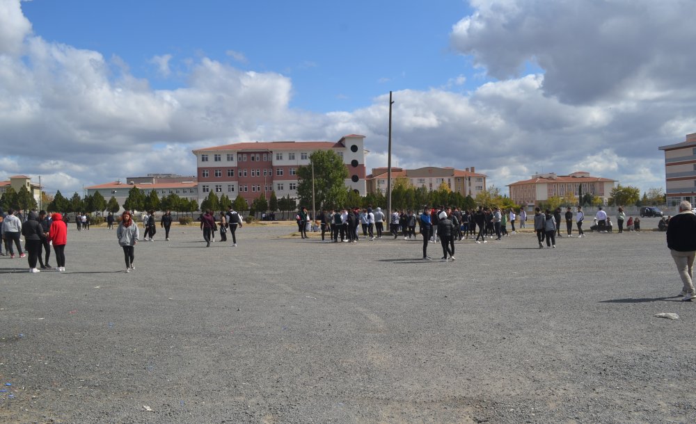Proje Yine Başka Bahara Kaldı - 4