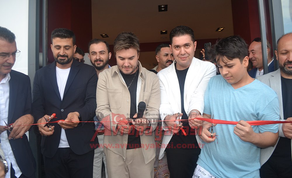 Ergül Mobilya Mustafa Ceceli Konseriyle Açıldı - 6