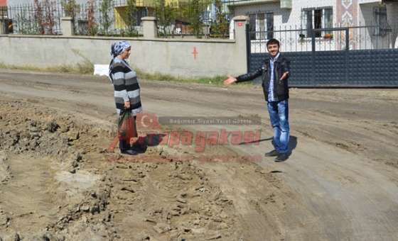 Vatandaş Yol İstiyor - 1