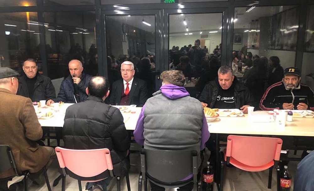 Başkan Yüksel Hızır Orucu İftarına Katıldı
