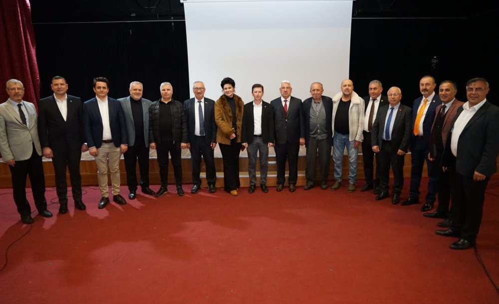 Başkan Yüksel'den Tüm Meclis Üyelerine Teşekkür Plaketi - 1