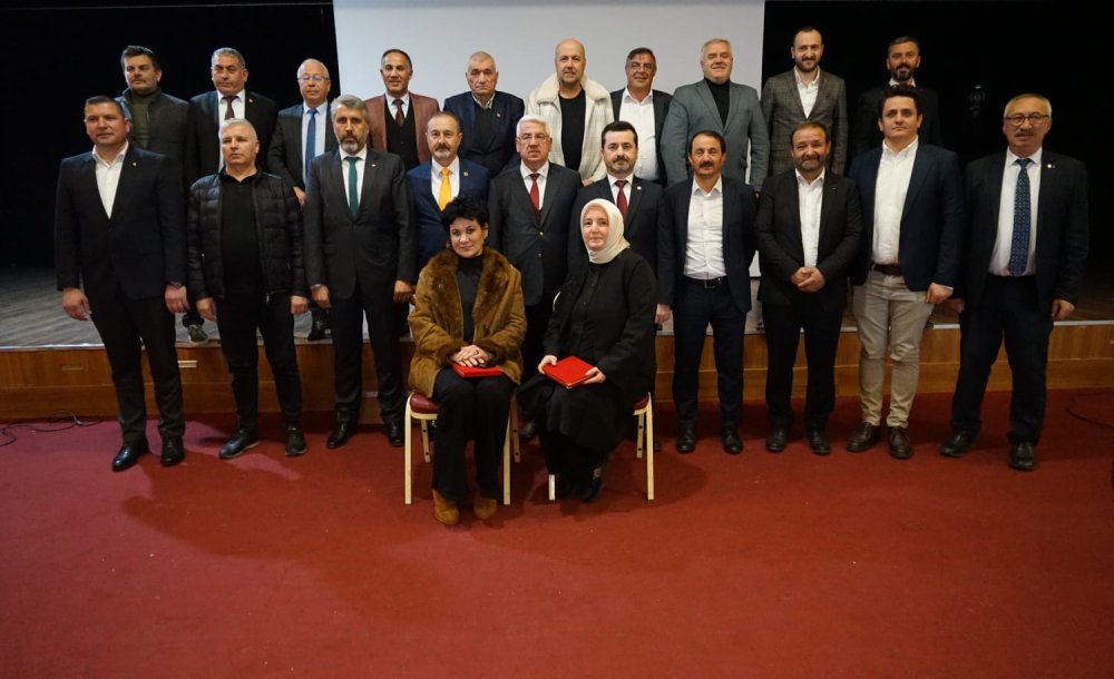 Başkan Yüksel'den Tüm Meclis Üyelerine Teşekkür Plaketi - 2
