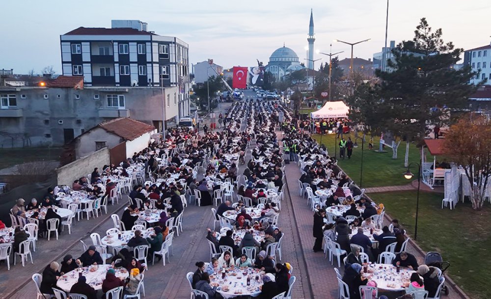 Ramazanin Bereketi Marmaracik Mahallesinde Yaşandi!