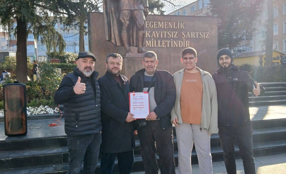 Saadet Partisi Üyelik Standı Açtı